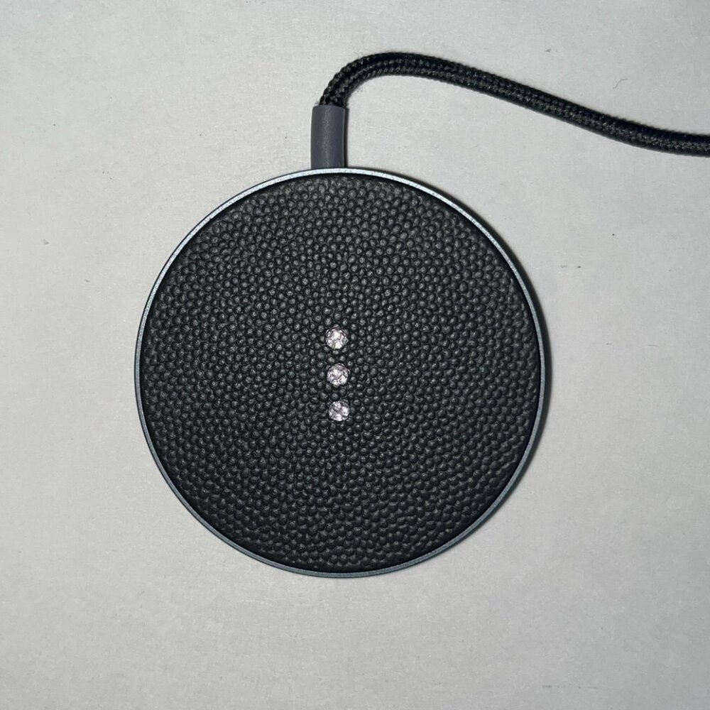 Courant Classics Wireless Charger - Ash